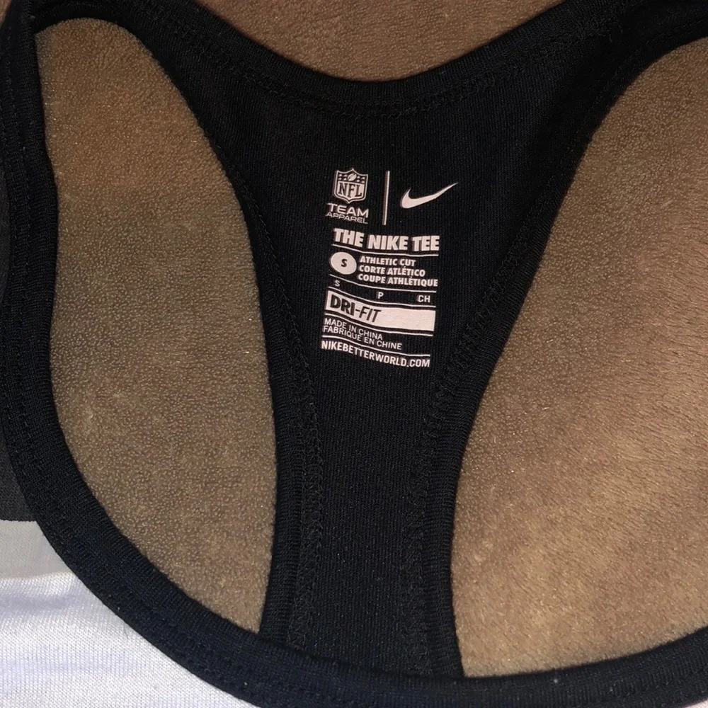 Raiders Tank - Picture 2 of 4